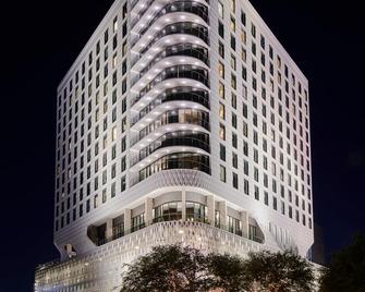 Virgin Hotels Dallas - Dallas - Building