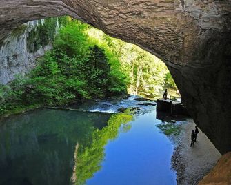 Le Champ des Lys - Amancey