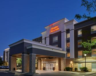 Hampton Inn & Suites Holly Springs - Holly Springs - Edificio