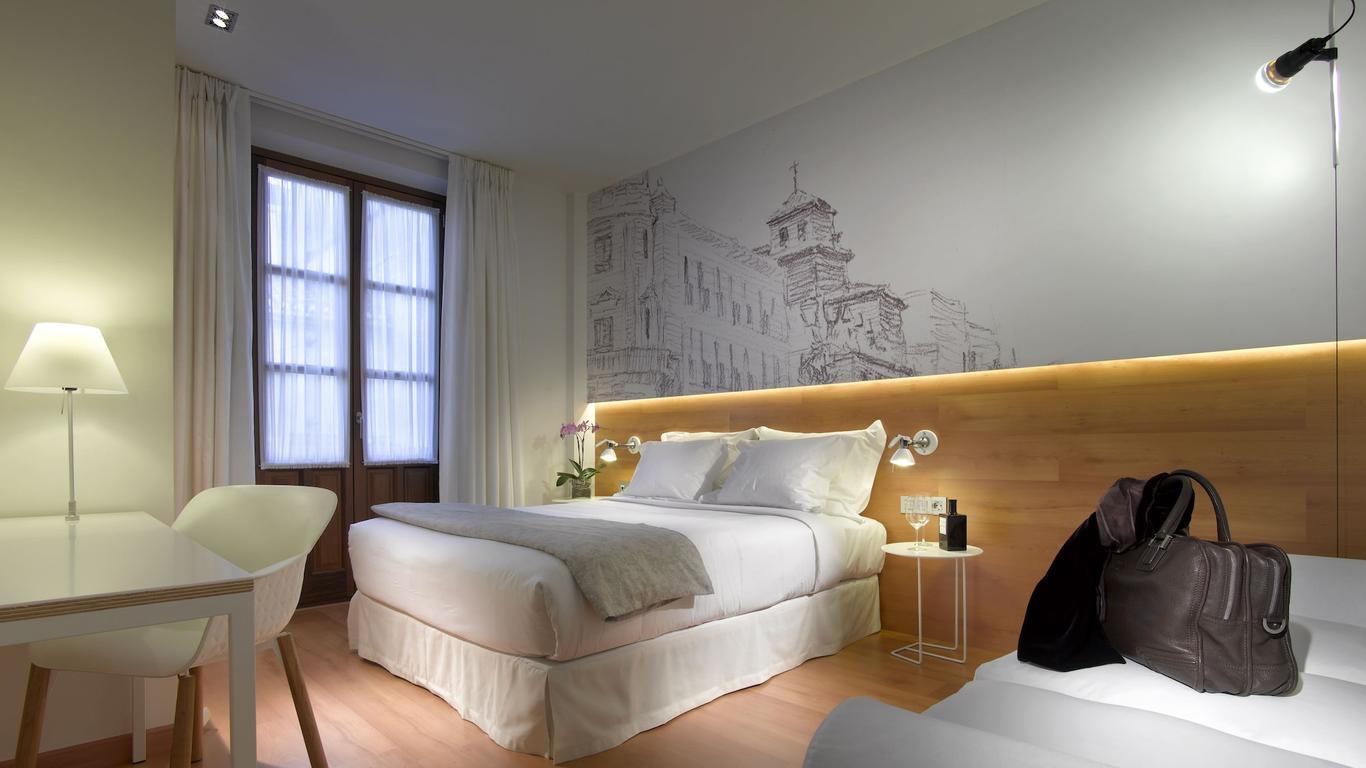 Hotel Parraga Siete