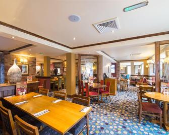 Premier Inn Stourbridge Town Centre - Stourbridge - Ресторан