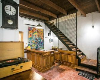 Barn1920s Hostel - 永珍 - 客廳