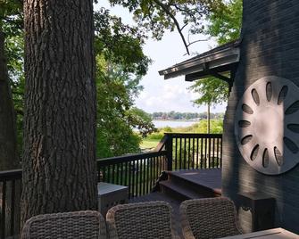 Lakefront Island Inn On Sylvan/Otter Lake - Waterford - Balcón