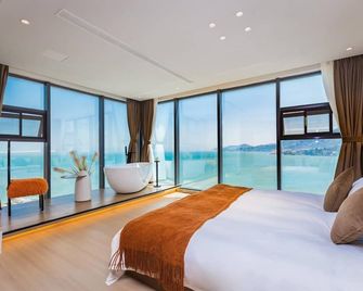 Qingdao Momer Cliff Ocean View Villas - Qingdao