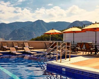 Courtyard by Marriott Rio de Janeiro Barra da Tijuca - Rio de Janeiro - Kolam