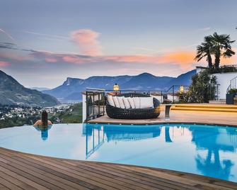 Golserhof - טירולו - בריכה