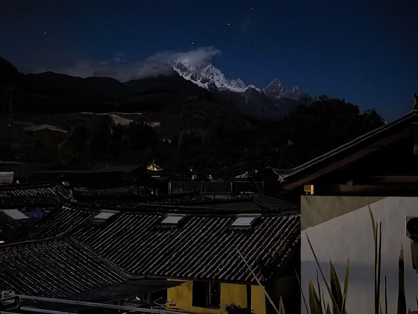 Yueshang Inn - ליז'יאנג - חדר שינה