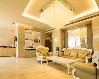 Greentree Alliance Shenzhen Shekou Sea World Taizi Road Hotel - Shenzhen - Lobby