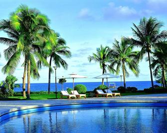 Sunshine Resort Intime Sanya - Sanya - Pool