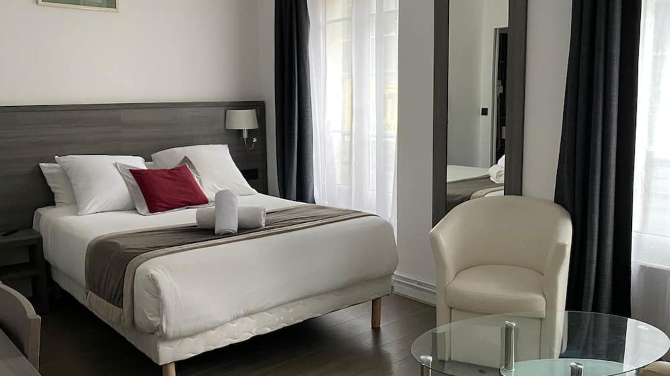 Luxor Bastille Hotel