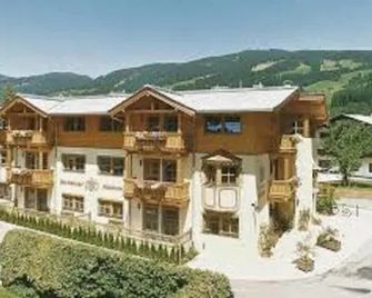 Ferienhaus Hotel Rösslwirt - Kirchberg in Tirol - Edificio