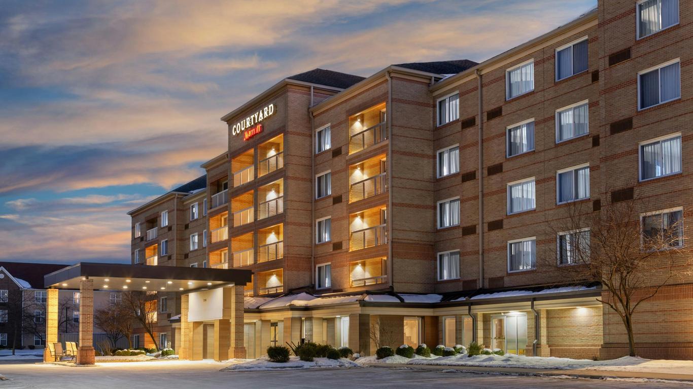 Courtyard by Marriott Cleveland Airport/South