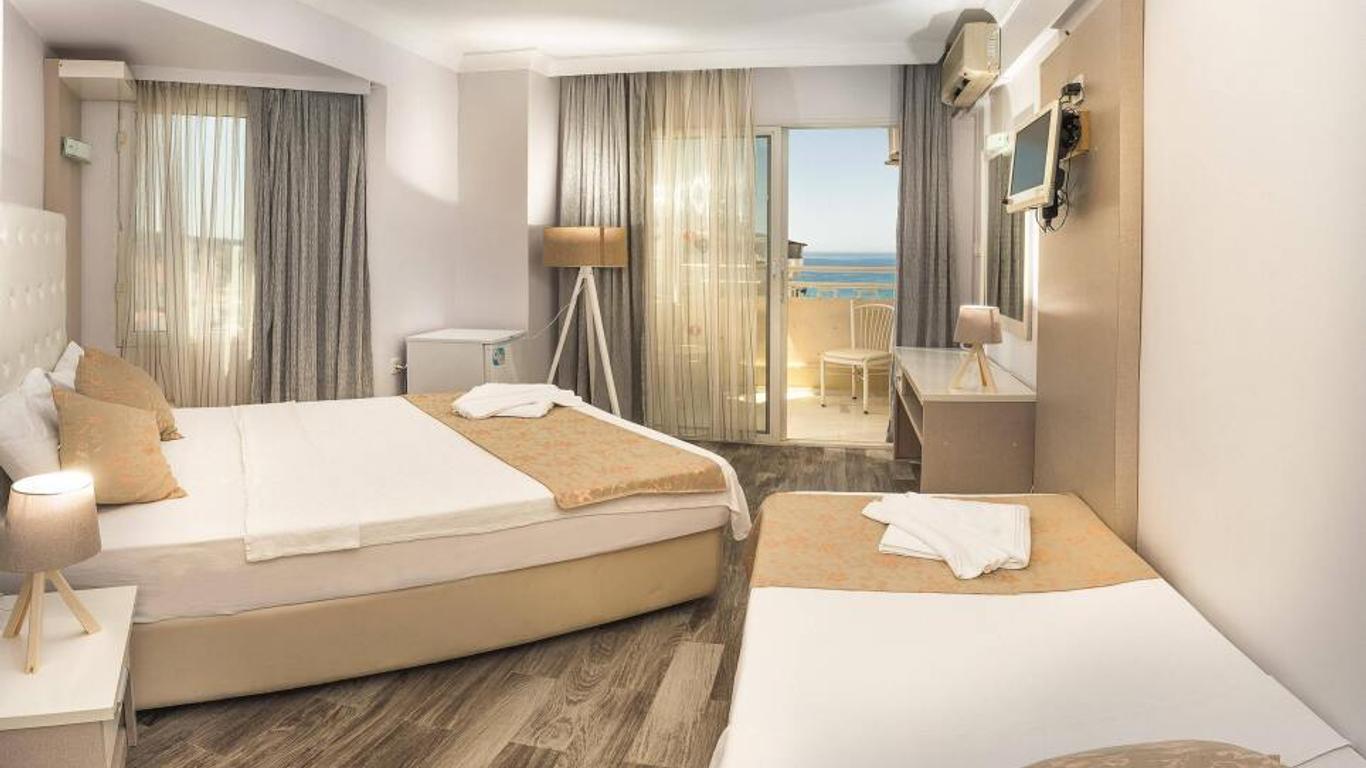 Temple Class Hotel