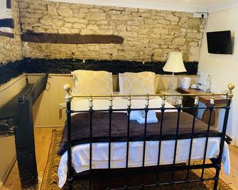 The Old Court Hotel - Witney - Camera da letto