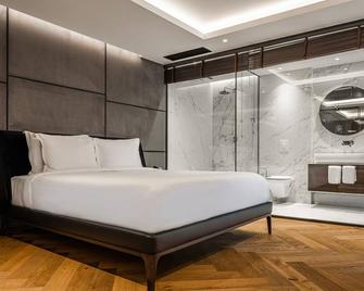 Hotel Manami - Pristina - Slaapkamer