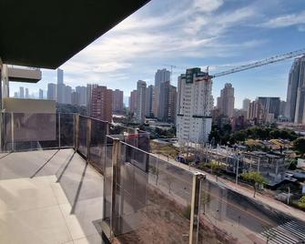 Apartamentos Oasis De La Cala - Finestrat - Balcón