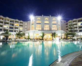 El Mouradi El Menzah - Hammamet - Edificio
