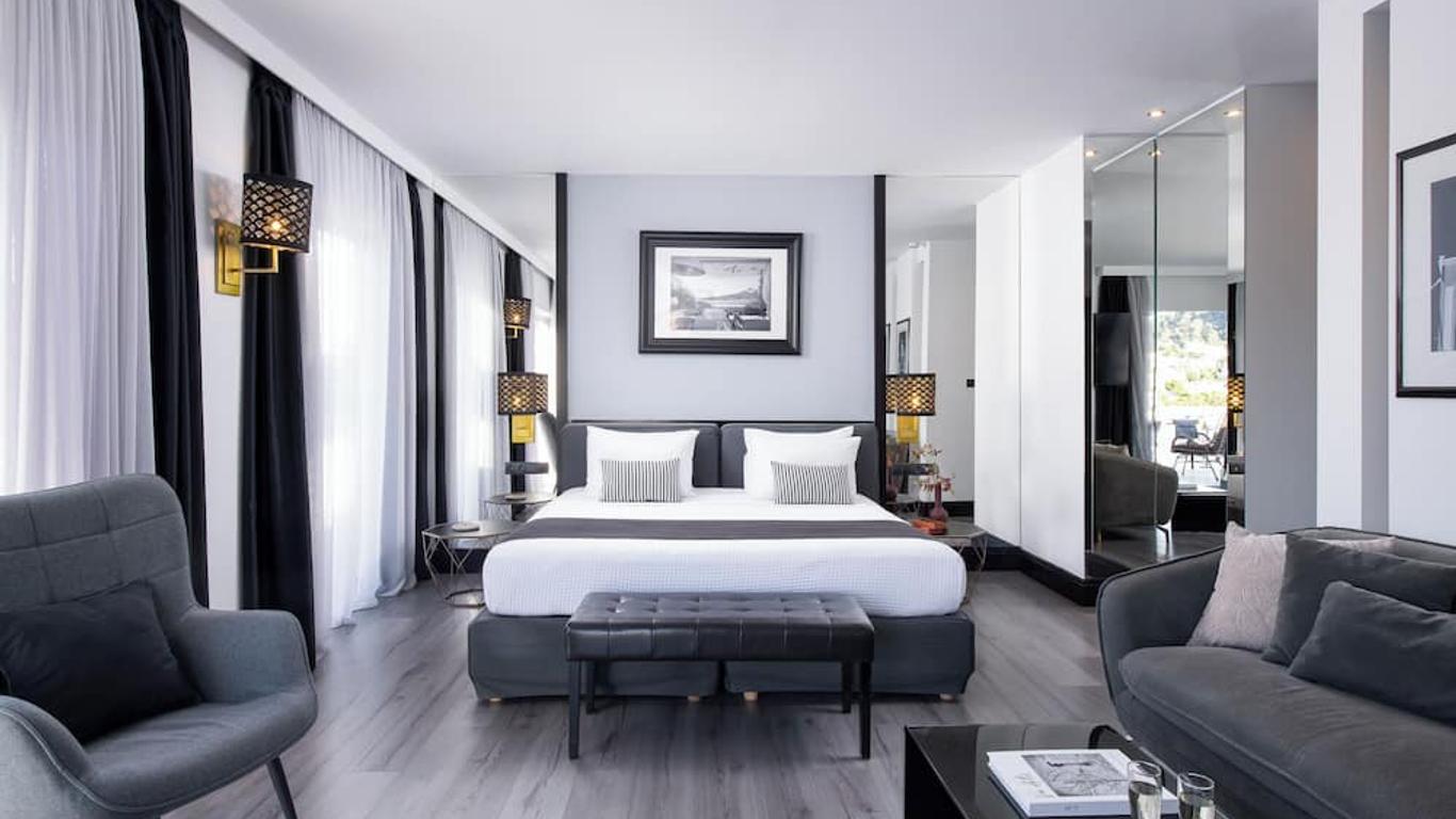 Athenian Riviera Hotel& Suites