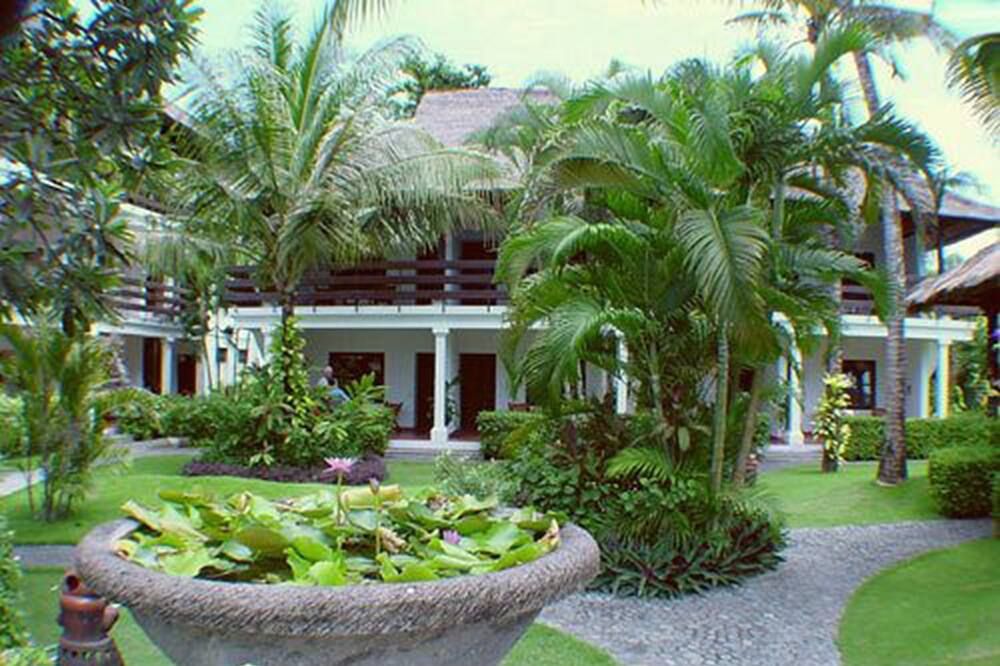 Palm Garden Hotel - דנפסאר - נוף חיצוני