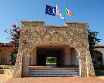 Le Tre Querce - San Teodoro