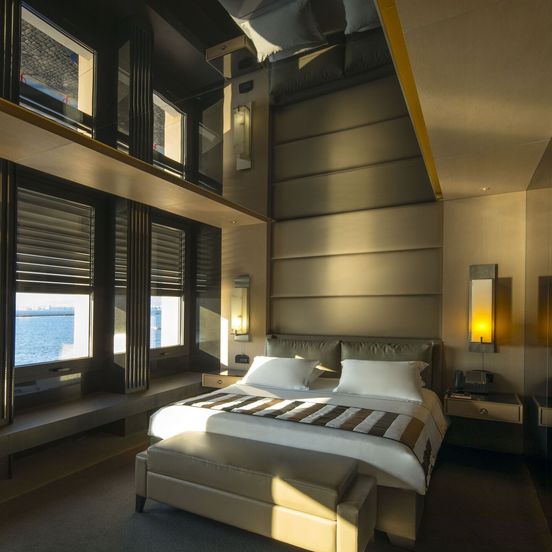 Bedroom view of Key Hotel