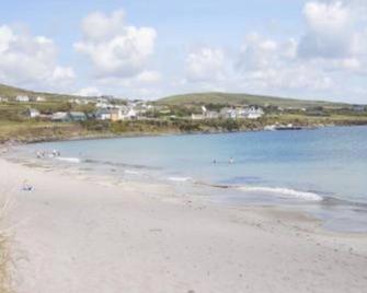 Holiday cottage with large private garden - Ventry - Playa