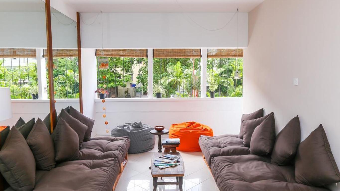 Hostel Republic at Galle Face
