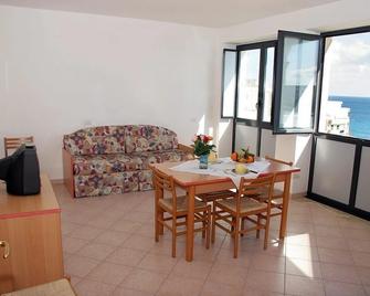 Villa Altomare - Otranto - Comedor