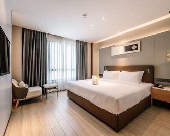 Laike Hotel - Samut Sakhon