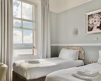 Ashton Court Hotel - Exmouth - Bedroom