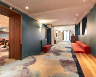 Hotel Europe And Spa - ריימס - מסדרון