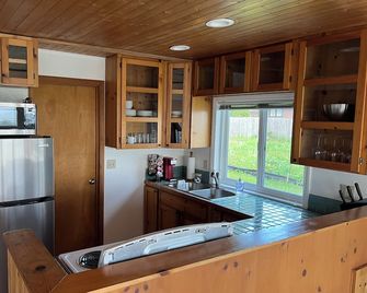 Cottage with Private Beach in Birch Bay - Blaine - Kuchyň