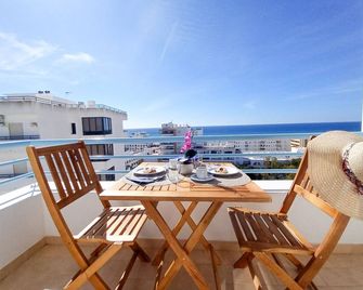 Colina Férias- Sea View, Garage, Wifi, Cozy - Loulé - Balcon