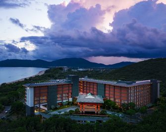 Hualuxe Hotels And Resorts Sanya Yalong Bay Resort - Sanya - Bygning