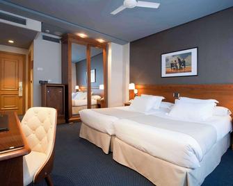Hotel Felipe IV - Valladolid - Bedroom