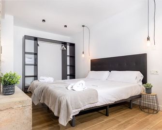 Itxaropena 2 apartment by Egona - Zarautz - غرفة نوم