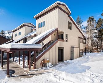 Rmr: Chokeberry 3813 Condo In The Aspens - Wilson - Building