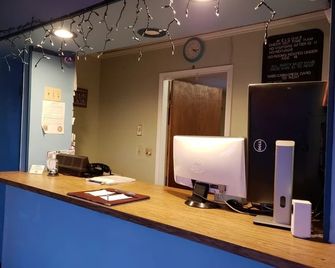Best Value Inn By OYO Portland Or South East - Portland - Recepción