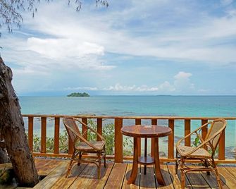 Tree House Bungalows Resort - Koh Rong - Balcony