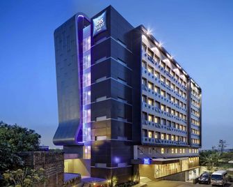 ibis budget Jakarta Airport - Tangerang City - בניין