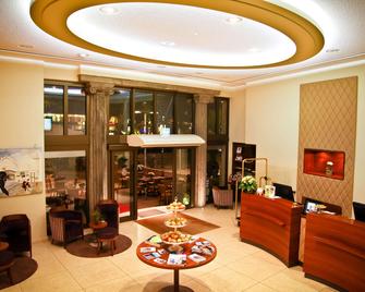 Central-Hotel Kaiserhof - Hannover - Lobby