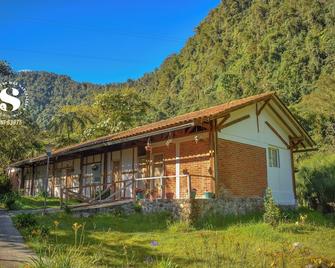 Hotel Termales San Vicente - Santa Rosa de Cabal - Building