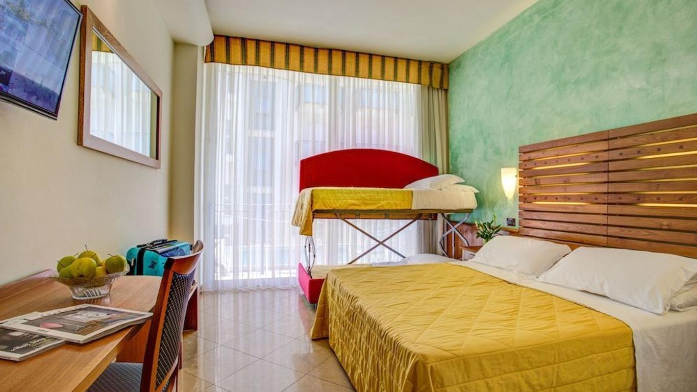 هوتل سميرالدو