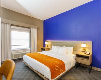 Comfort Suites University Drive - College Station - Bedroom