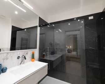 Napoli City Center - Appartamenti e Camere - Неаполь