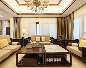 Jingka City B&B Hotel (Yalong Bay Tropical Paradise Forest Park Branch) - Sanya - Schlafzimmer