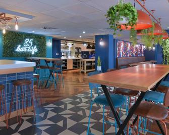 Travelodge Derby Pride Park - ديربي - مطعم