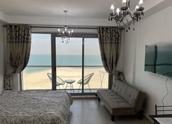 Beautiful Studio Apartment In Al Marjan Island - Ras Al Khaimah - Bedroom