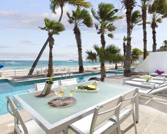 Coral Beach Club Villas & Marina - Upper Prince's Quarter - Patio