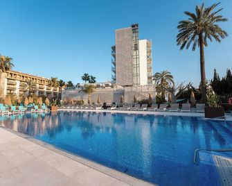 Bahia de Alcudia Hotel & Spa - Alcúdia - Πισίνα